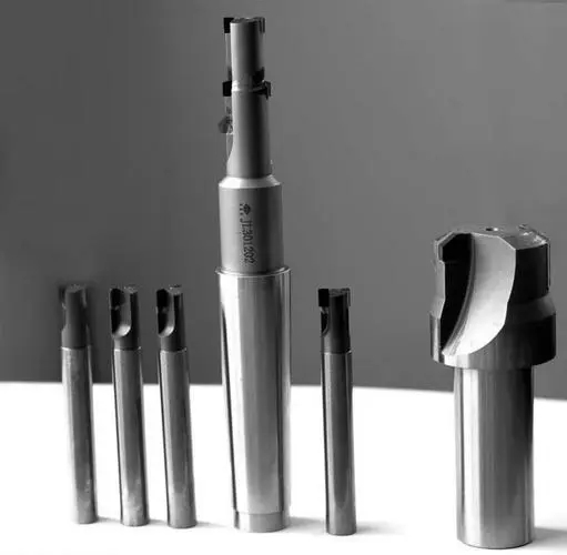 <a href=http://www.trianit.com/news_article?news_id=95>PCD刀具</a>
